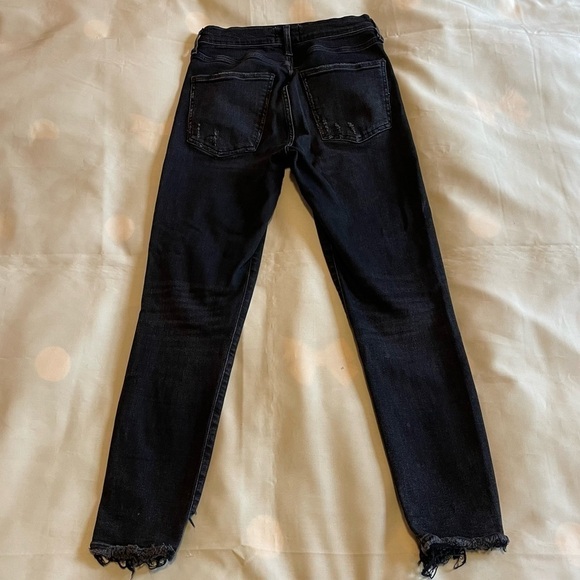 Agolde- Black Sophie Mid Rise Cropped Distressed Hem Skinny Jeans Size 28 - Picture 7 of 9